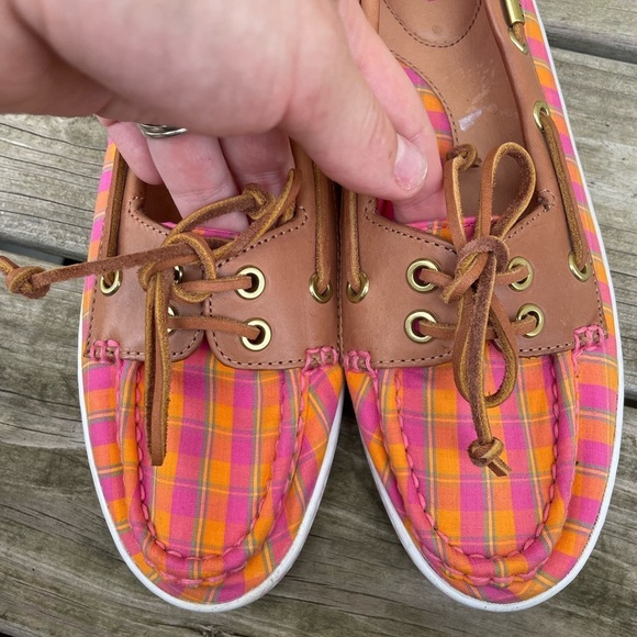 Colorful Plaid Women's Boat Shoes - Picture 4 of 9